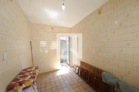 Casa à venda com 300m², 5 quartos e 3 vagas Casa à venda com 300m², 5 quartos e 3 vagasEdícula Cozinha