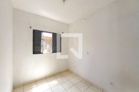 Casa à venda com 300m², 5 quartos e 3 vagas Casa à venda com 300m², 5 quartos e 3 vagasEdícula Quarto 5