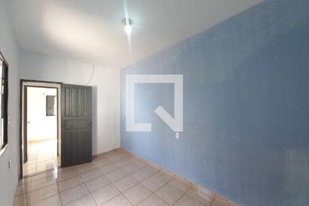 Casa à venda com 300m², 5 quartos e 3 vagas Casa à venda com 300m², 5 quartos e 3 vagasEdícula Quarto 4