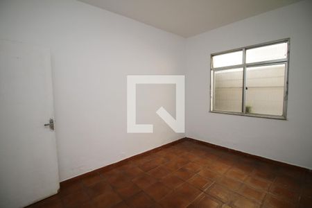 Quarto 2 de casa para alugar com 2 quartos, 256m² em Irajá, Rio de Janeiro