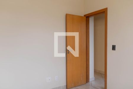 Quarto 1 de apartamento para alugar com 2 quartos, 50m² em Jardim America, Belo Horizonte