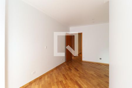 Casa de condomínio à venda com 529m², 4 quartos e 6 vagas Casa de condomínio à venda com 529m², 4 quartos e 6 vagasSuíte 2