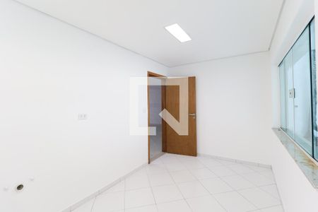 Casa de condomínio à venda com 529m², 4 quartos e 6 vagas Casa de condomínio à venda com 529m², 4 quartos e 6 vagasQuarto 2 garagem