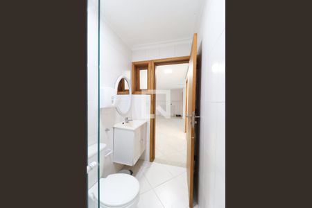 Casa de condomínio à venda com 529m², 4 quartos e 6 vagas Casa de condomínio à venda com 529m², 4 quartos e 6 vagasBanheiro Garagem