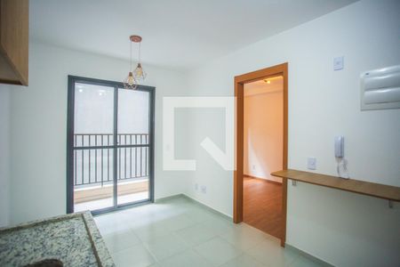 Sala / Cozinha de kitnet/studio para alugar com 1 quarto, 25m² em Vila da Saúde, São Paulo