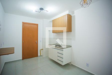 Sala / Cozinha de kitnet/studio para alugar com 1 quarto, 25m² em Vila da Saúde, São Paulo