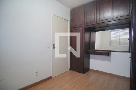 Quarto 2 de apartamento à venda com 2 quartos, 51m² em Ouro Branco, Novo Hamburgo