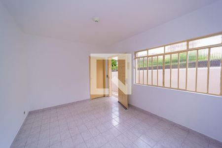 Sala de casa para alugar com 2 quartos, 140m² em Jardim Penha, São Paulo