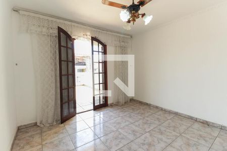 Quarto 1 de casa para alugar com 2 quartos, 75m² em Jardim Nossa Senhora do Carmo, São Paulo