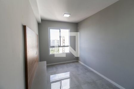 Sala  de apartamento para alugar com 1 quarto, 41m² em Jardim Tupanci, Barueri