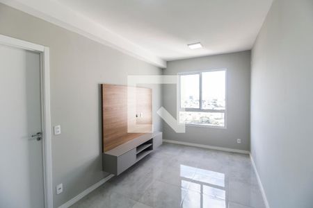 Sala  de apartamento para alugar com 1 quarto, 41m² em Jardim Tupanci, Barueri