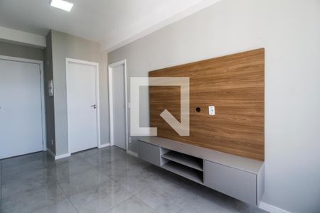 Sala  de apartamento para alugar com 1 quarto, 41m² em Jardim Tupanci, Barueri