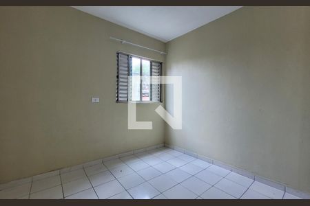 Quarto de casa para alugar com 2 quartos, 73m² em Vila Palmares, Santo André