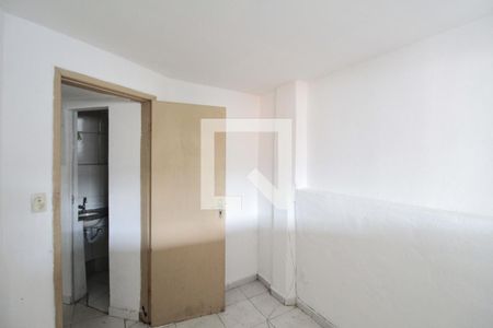 Quarto 1 de casa para alugar com 2 quartos, 50m² em Vila Cloris, Belo Horizonte