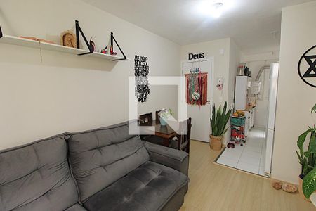 Sala de apartamento para alugar com 2 quartos, 42m² em Cascadura, Rio de Janeiro