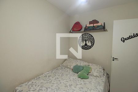 Quarto 1 de apartamento para alugar com 2 quartos, 42m² em Cascadura, Rio de Janeiro