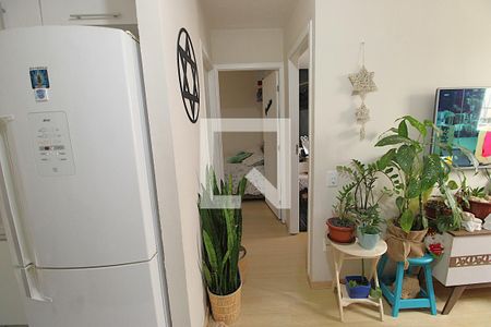 Corredor de apartamento para alugar com 2 quartos, 42m² em Cascadura, Rio de Janeiro