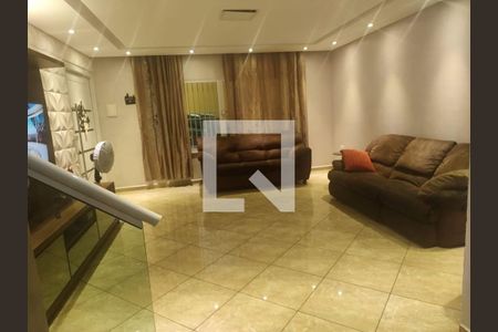 Sala de casa à venda com 3 quartos, 180m² em Vila Curuçá Velha, São Paulo