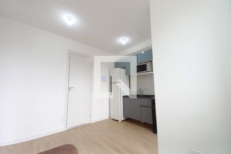 Sala de apartamento para alugar com 2 quartos, 38m² em Jardim Ipaussurama, Campinas