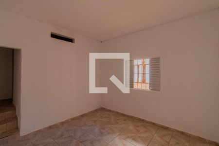 Quarto  de casa para alugar com 1 quarto, 40m² em Jardim Ponte Rasa, São Paulo