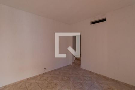 Quarto  de casa para alugar com 1 quarto, 40m² em Jardim Ponte Rasa, São Paulo