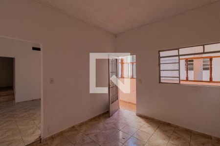 Sala de casa para alugar com 1 quarto, 40m² em Jardim Ponte Rasa, São Paulo