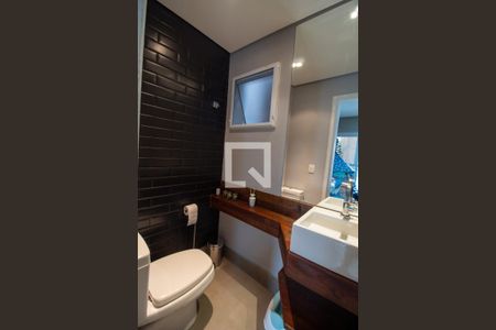 Casa à venda com 200m², 3 quartos e 2 vagas Casa à venda com 200m², 3 quartos e 2 vagasLavabo