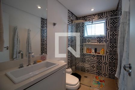 Casa à venda com 200m², 3 quartos e 2 vagas Casa à venda com 200m², 3 quartos e 2 vagasBanheiro da Suíte