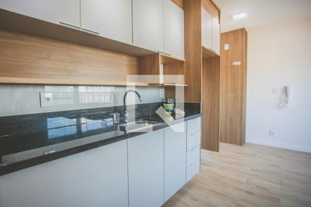 Sala / Cozinha de apartamento para alugar com 1 quarto, 35m² em Vila da Saúde, São Paulo