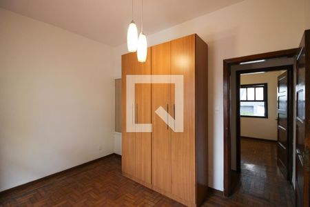 Quarto 2 de casa para alugar com 2 quartos, 120m² em Cerqueira César, São Paulo