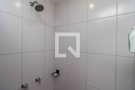 Banheiro de apartamento para alugar com 1 quarto, 35m² em Cambuci, São Paulo