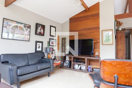 sala tv de casa de condomínio para alugar com 4 quartos, 450m² em Vila Aparecida, Nova Lima