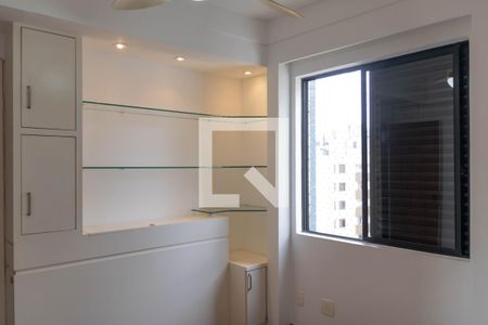 Suíte de apartamento para alugar com 3 quartos, 115m² em Buritis, Belo Horizonte