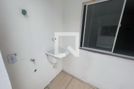 Área de Serviço de casa para alugar com 1 quarto, 40m² em Jardim Olavo Bilac, Duque de Caxias