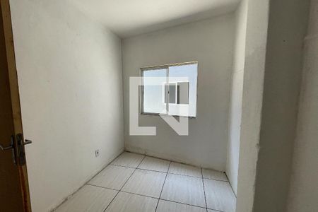 Quarto de casa para alugar com 1 quarto, 40m² em Jardim Olavo Bilac, Duque de Caxias