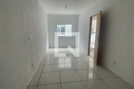 Quarto de casa para alugar com 1 quarto, 40m² em Jardim Olavo Bilac, Duque de Caxias