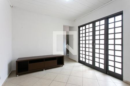 Sala de Estar de casa para alugar com 2 quartos, 84m² em Vila Aricanduva, São Paulo