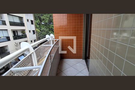 Sacada de apartamento à venda com 2 quartos, 100m² em Nova Gerti, São Caetano do Sul