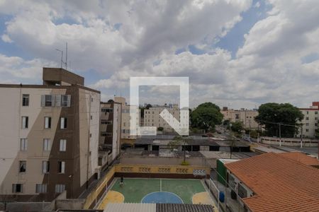 Vista Quarto 1 de apartamento para alugar com 2 quartos, 46m² em Itaquera, São Paulo