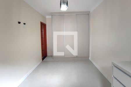 Quarto Suíte de casa para alugar com 3 quartos, 160m² em Jardim dos Oliveiras, Campinas