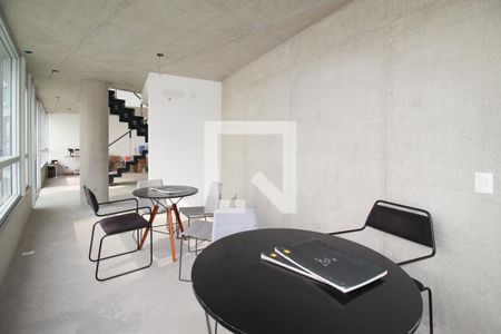 Sala de apartamento à venda com 2 quartos, 114m² em Vila Nova Conceição, São Paulo