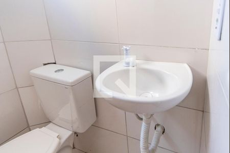 Lavabo de casa de condomínio à venda com 2 quartos, 105m² em Parque das Nações, Santo André