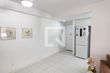 sala de apartamento à venda com 3 quartos, 74m² em Camorim, Rio de Janeiro