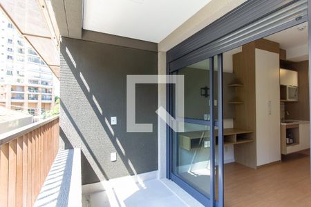 Varanda de kitnet/studio para alugar com 1 quarto, 27m² em Perdizes, São Paulo