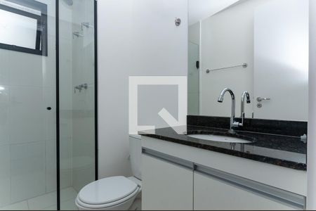 Banheiro de kitnet/studio para alugar com 1 quarto, 24m² em Perdizes, São Paulo