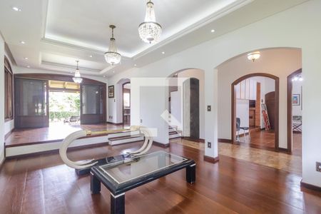 Sala de casa de condomínio à venda com 5 quartos, 320m² em Cristal, Porto Alegre