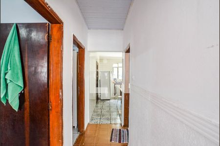 Corredor de casa à venda com 2 quartos, 250m² em Parque João Ramalho, Santo André