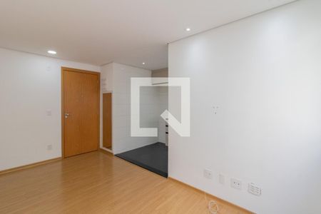 Sala de apartamento para alugar com 2 quartos, 44m² em Jardim Rosa de Franca, Guarulhos