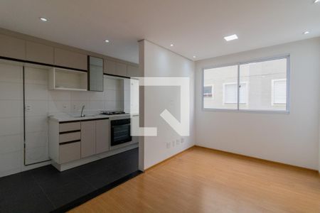 Sala de apartamento para alugar com 2 quartos, 44m² em Jardim Rosa de Franca, Guarulhos