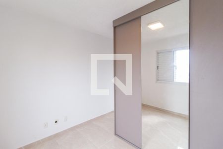 Quarto 1 de apartamento para alugar com 2 quartos, 52m² em Vila Ester, Carapicuíba